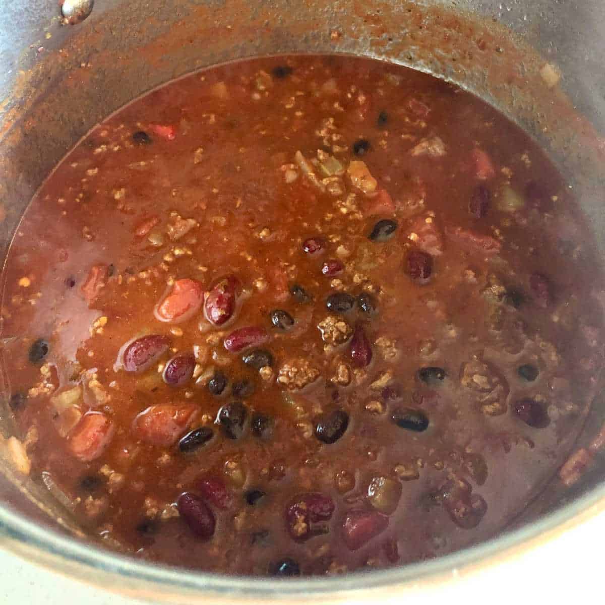 gluten free chili in a pot